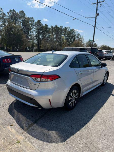 2022 Toyota Corolla Hybrid LE