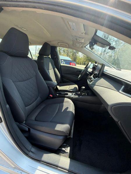 2022 Toyota Corolla Hybrid LE