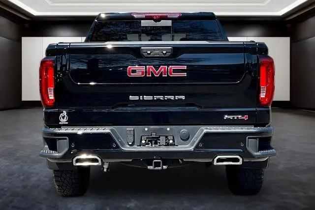 2025 GMC Sierra 1500 4WD Crew Cab Short Box AT4