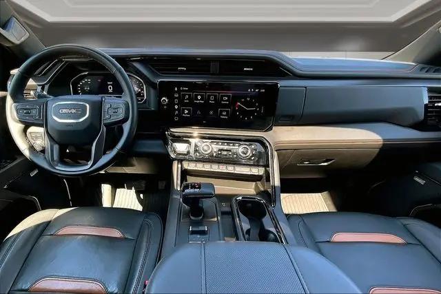 2025 GMC Sierra 1500 4WD Crew Cab Short Box AT4