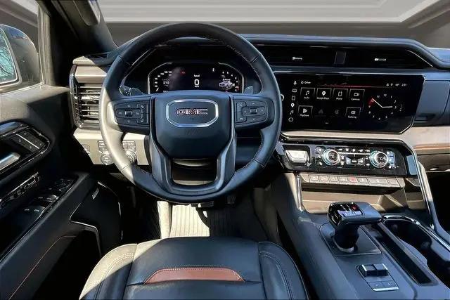 2025 GMC Sierra 1500 4WD Crew Cab Short Box AT4