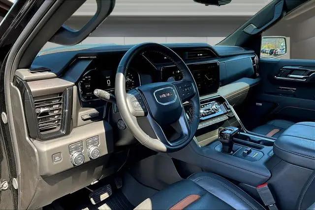 2025 GMC Sierra 1500 4WD Crew Cab Short Box AT4