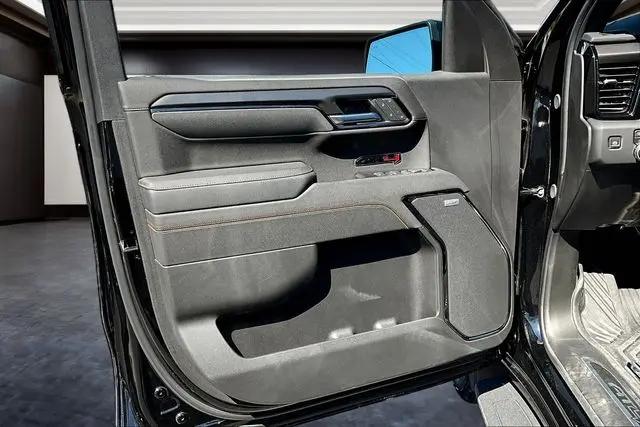 2025 GMC Sierra 1500 4WD Crew Cab Short Box AT4
