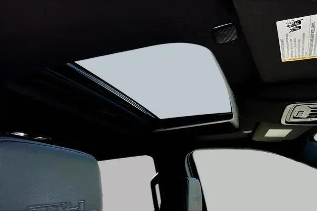 2025 GMC Sierra 1500 4WD Crew Cab Short Box AT4