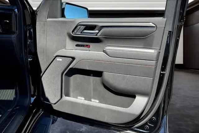 2025 GMC Sierra 1500 4WD Crew Cab Short Box AT4