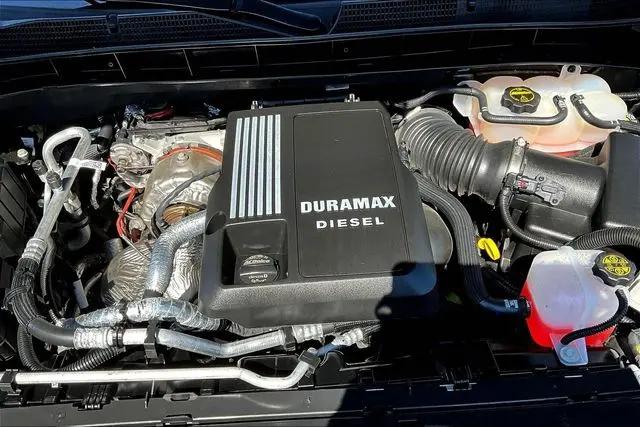 2025 GMC Sierra 1500 4WD Crew Cab Short Box AT4
