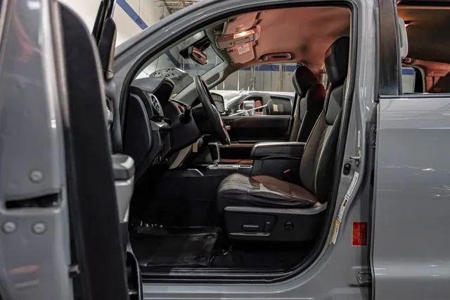 2019 Toyota Tundra SR5 5.7L V8