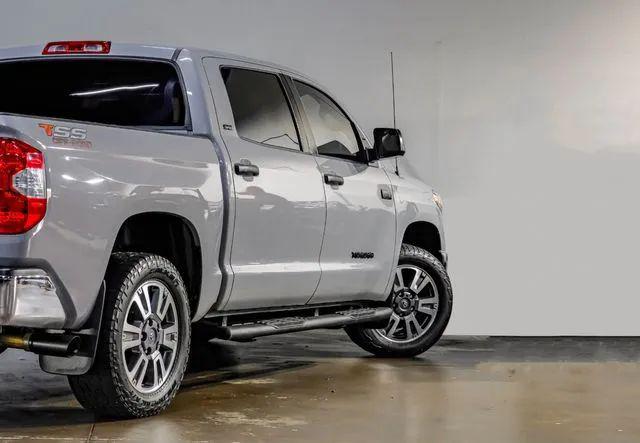 2019 Toyota Tundra SR5 5.7L V8