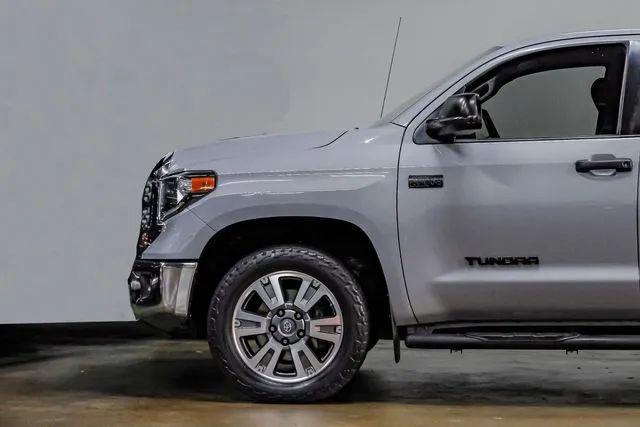 2019 Toyota Tundra SR5 5.7L V8