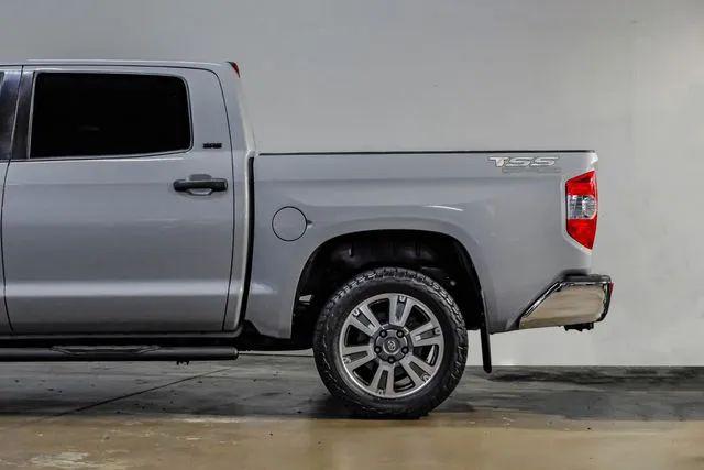 2019 Toyota Tundra SR5 5.7L V8