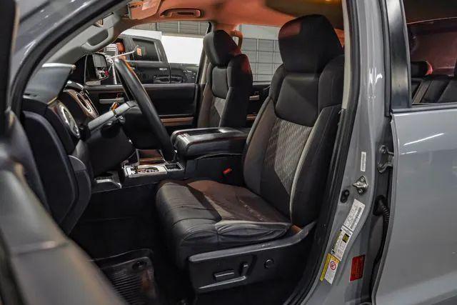 2019 Toyota Tundra SR5 5.7L V8