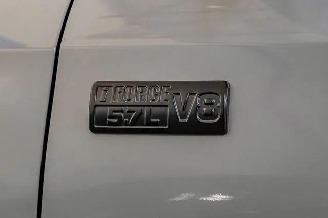 2019 Toyota Tundra SR5 5.7L V8