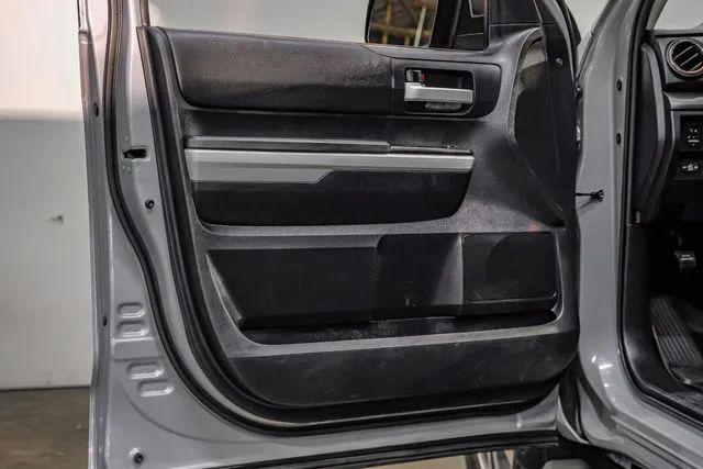 2019 Toyota Tundra SR5 5.7L V8
