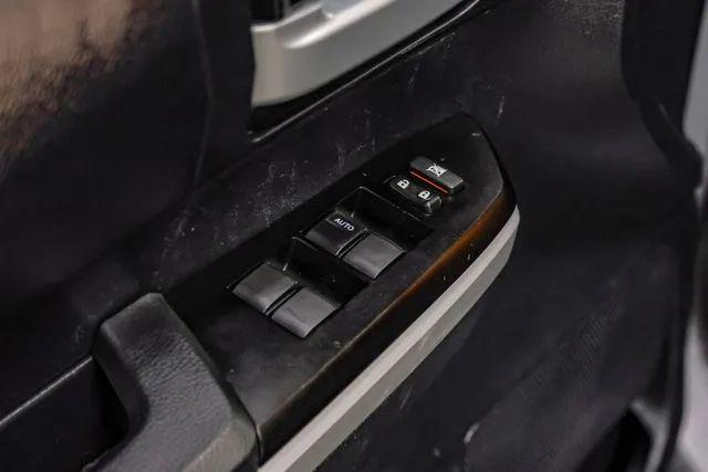 2019 Toyota Tundra SR5 5.7L V8