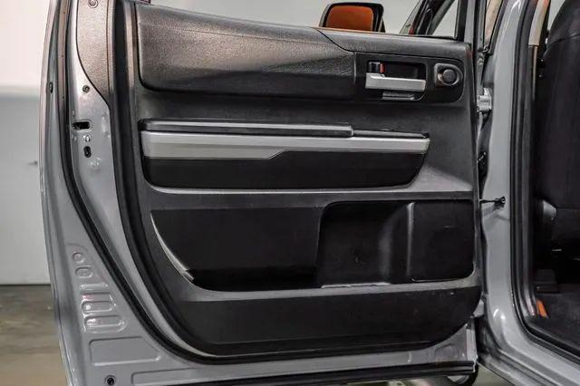 2019 Toyota Tundra SR5 5.7L V8