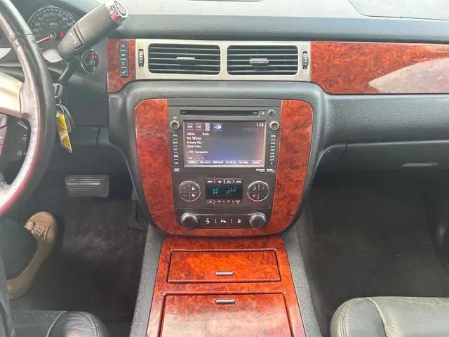 2013 Chevrolet Suburban LTZ