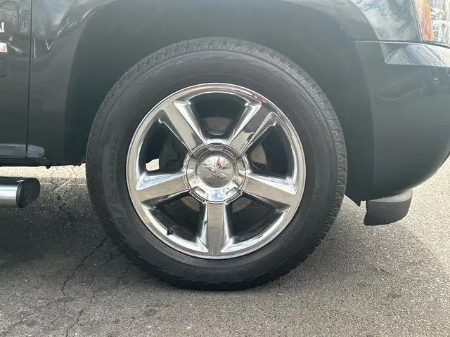 2013 Chevrolet Suburban LTZ