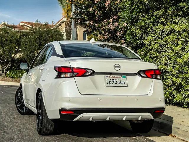 2024 Nissan Versa 1.6 SR