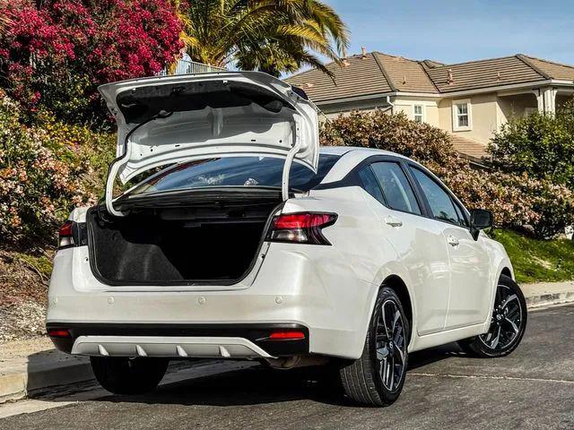 2024 Nissan Versa 1.6 SR