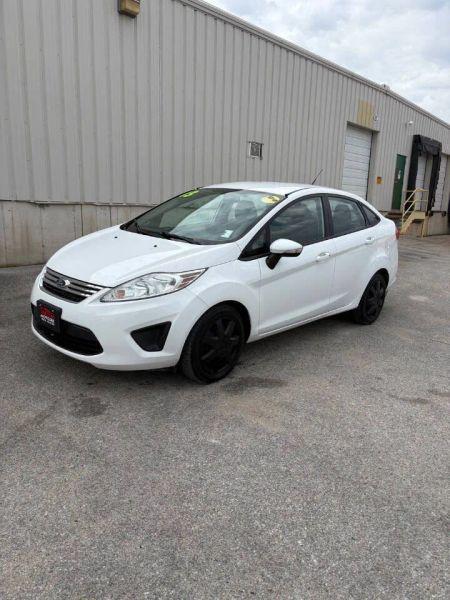 2013 Ford Fiesta SE