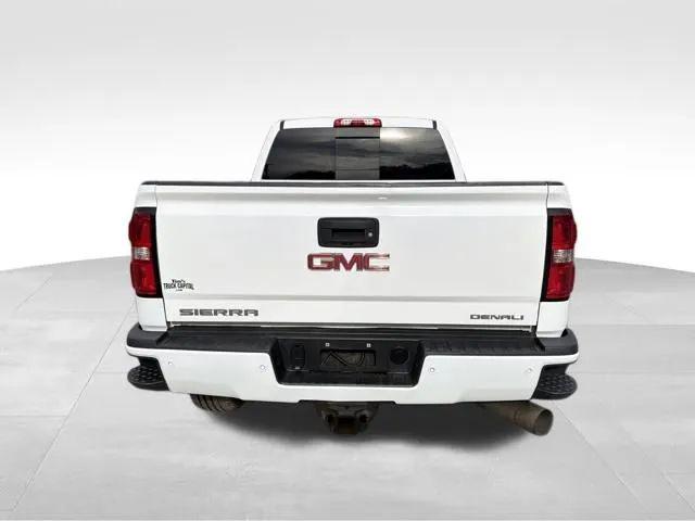 2016 GMC Sierra 2500HD Denali