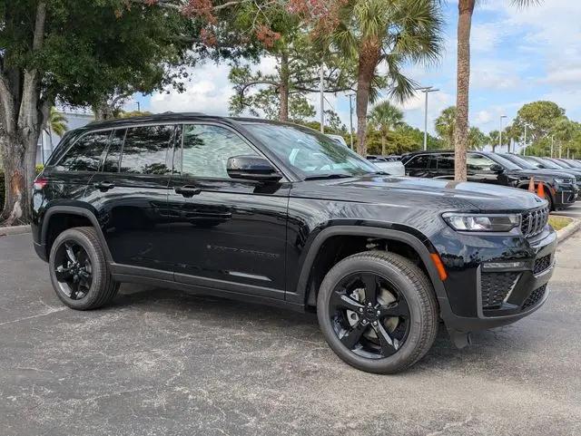 2026 Jeep Grand Cherokee Limited 4x2