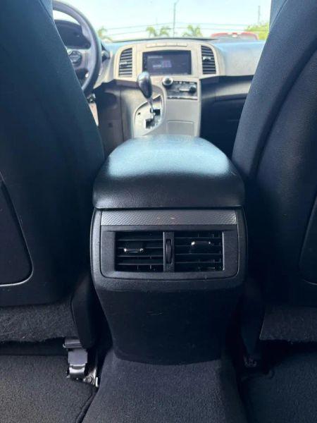 2013 Toyota Venza LE