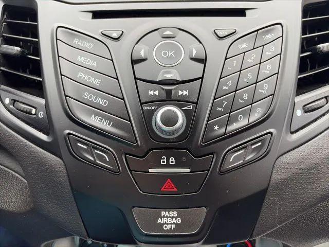 2015 Ford Fiesta SE