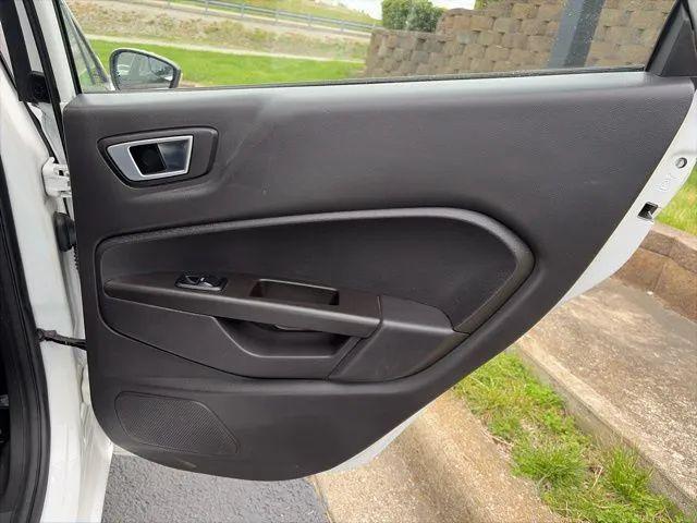 2015 Ford Fiesta SE