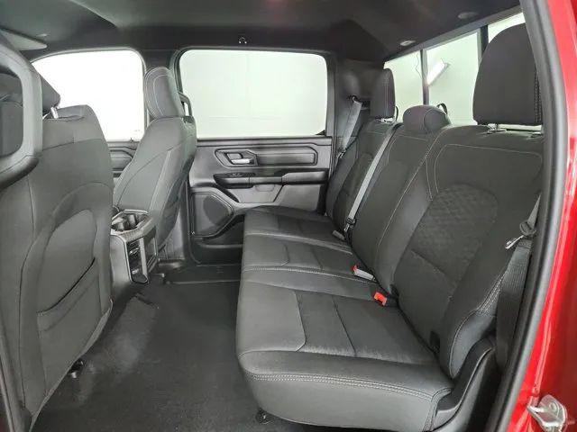 2026 Ram 1500 Express Crew Cab 4x4 5'7" Box