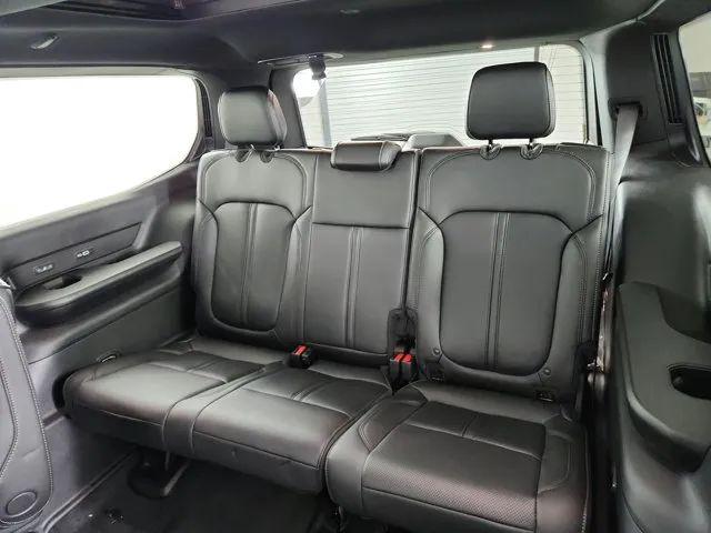 2026 Jeep Grand Wagoneer Upland 4x4
