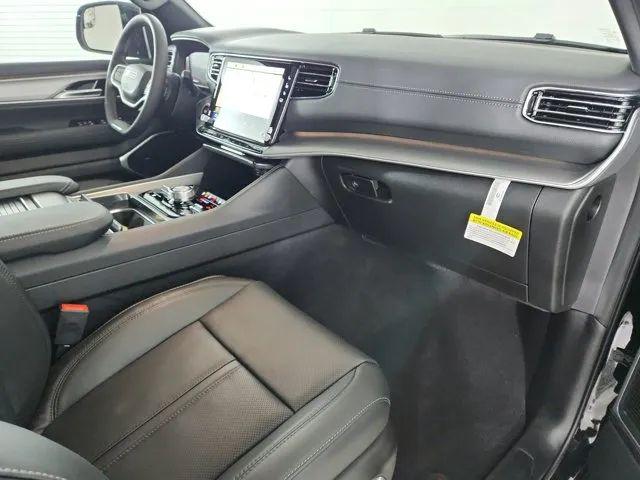 2026 Jeep Grand Wagoneer Upland 4x4