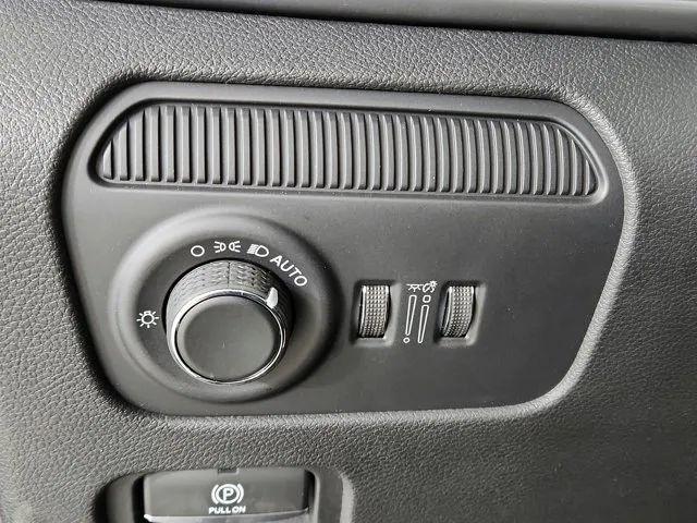 2026 Jeep Grand Wagoneer Upland 4x4