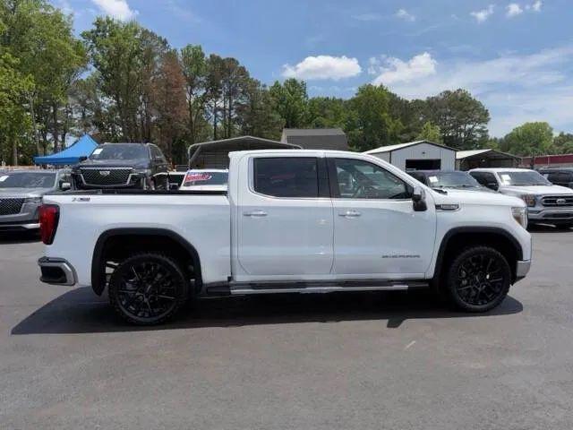 2022 GMC Sierra 1500 Limited 4WD Crew Cab Short Box SLT