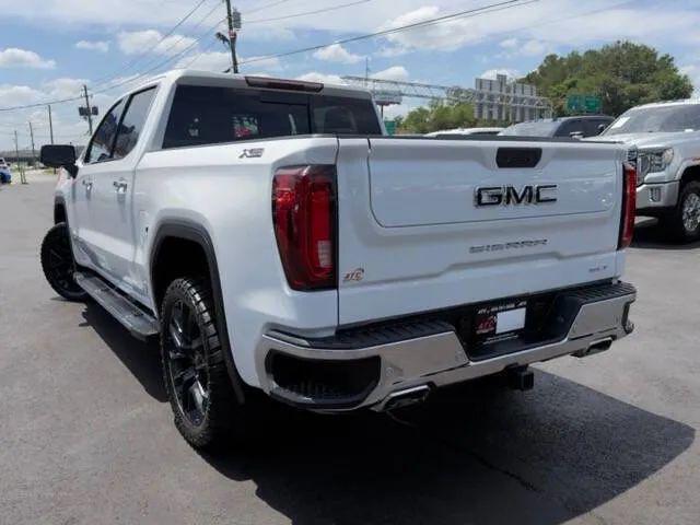 2022 GMC Sierra 1500 Limited 4WD Crew Cab Short Box SLT