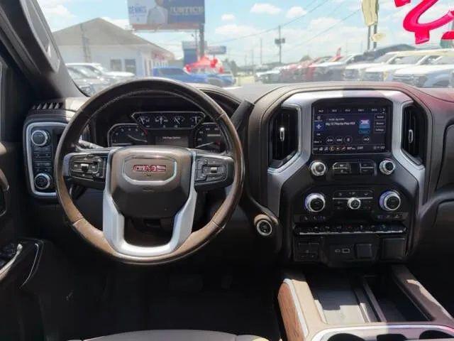 2022 GMC Sierra 1500 Limited 4WD Crew Cab Short Box SLT