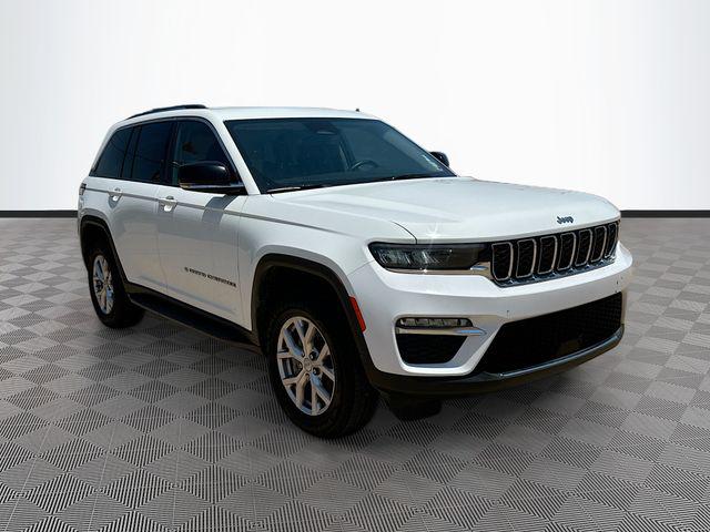 2022 Jeep Grand Cherokee Limited 4x4's photo