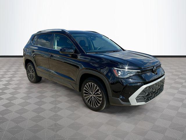 2025 Volkswagen Taos