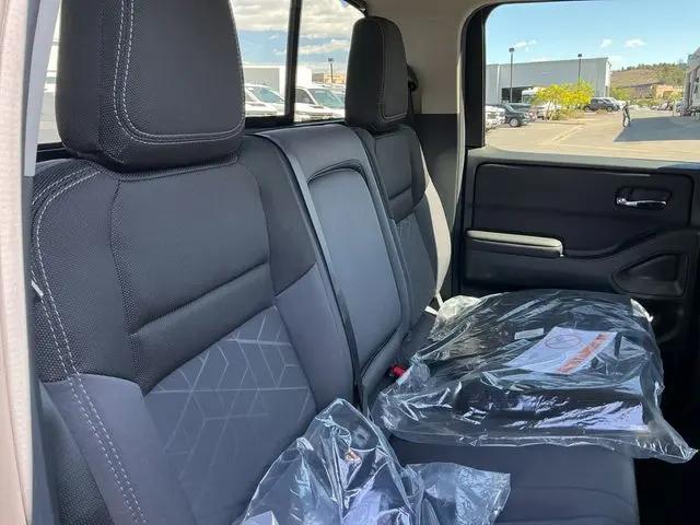 2026 Nissan Frontier Crew Cab SV 4x4
