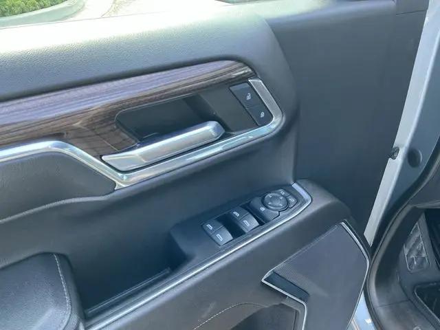 2023 Chevrolet Silverado 1500 4WD Crew Cab Short Bed RST