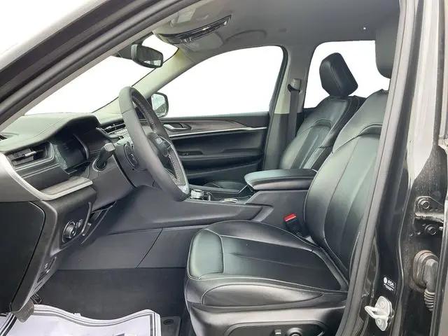 2024 Jeep Grand Cherokee Limited 4x2