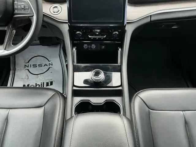 2024 Jeep Grand Cherokee Limited 4x2
