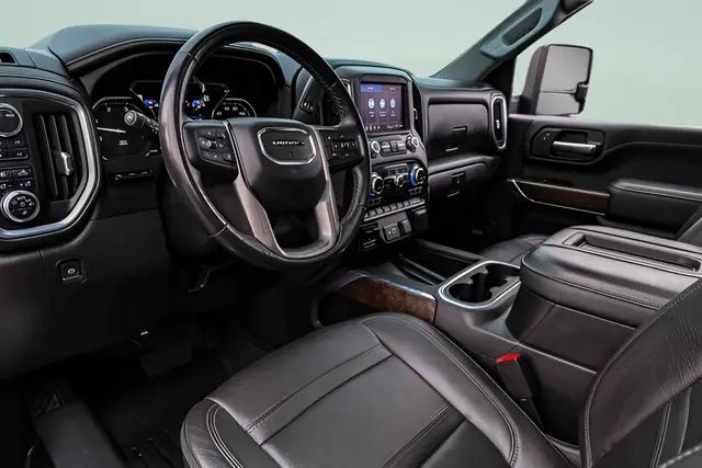 2022 GMC Sierra 3500HD 4WD Crew Cab Long Bed Denali