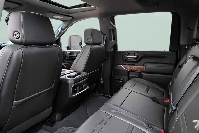 2022 GMC Sierra 3500HD 4WD Crew Cab Long Bed Denali