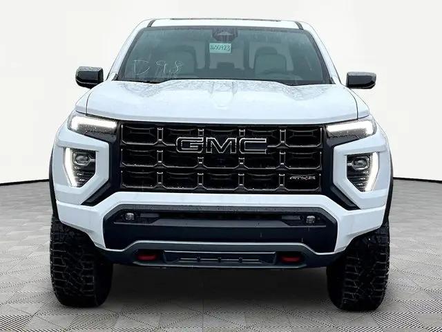 2026 GMC Canyon AT4X, 4WD