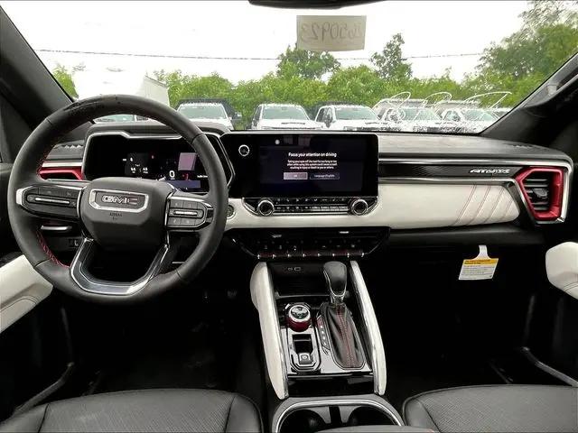 2026 GMC Canyon AT4X, 4WD