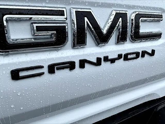 2026 GMC Canyon AT4X, 4WD