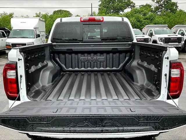 2026 GMC Canyon AT4X, 4WD