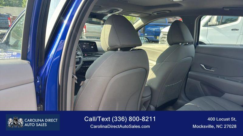 2025 Hyundai Elantra SEL Convenience