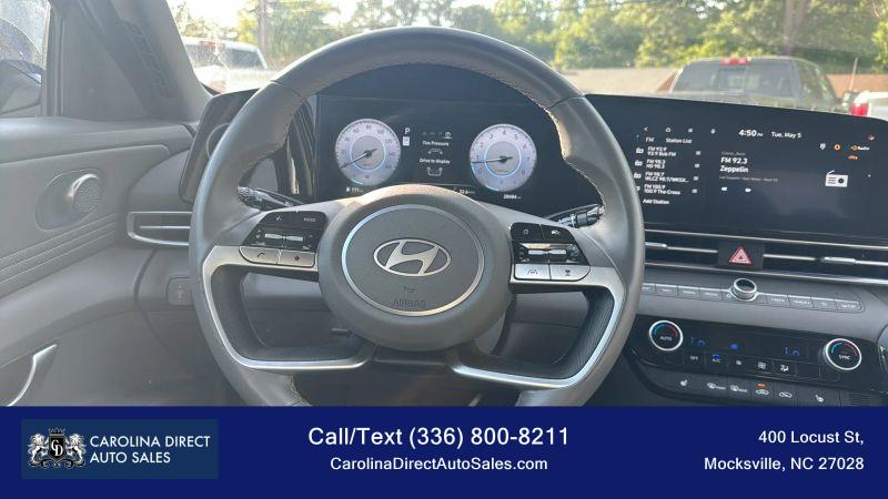 2025 Hyundai Elantra SEL Convenience